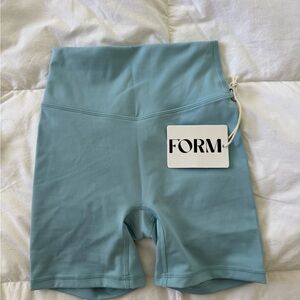 FORM Core Shorts